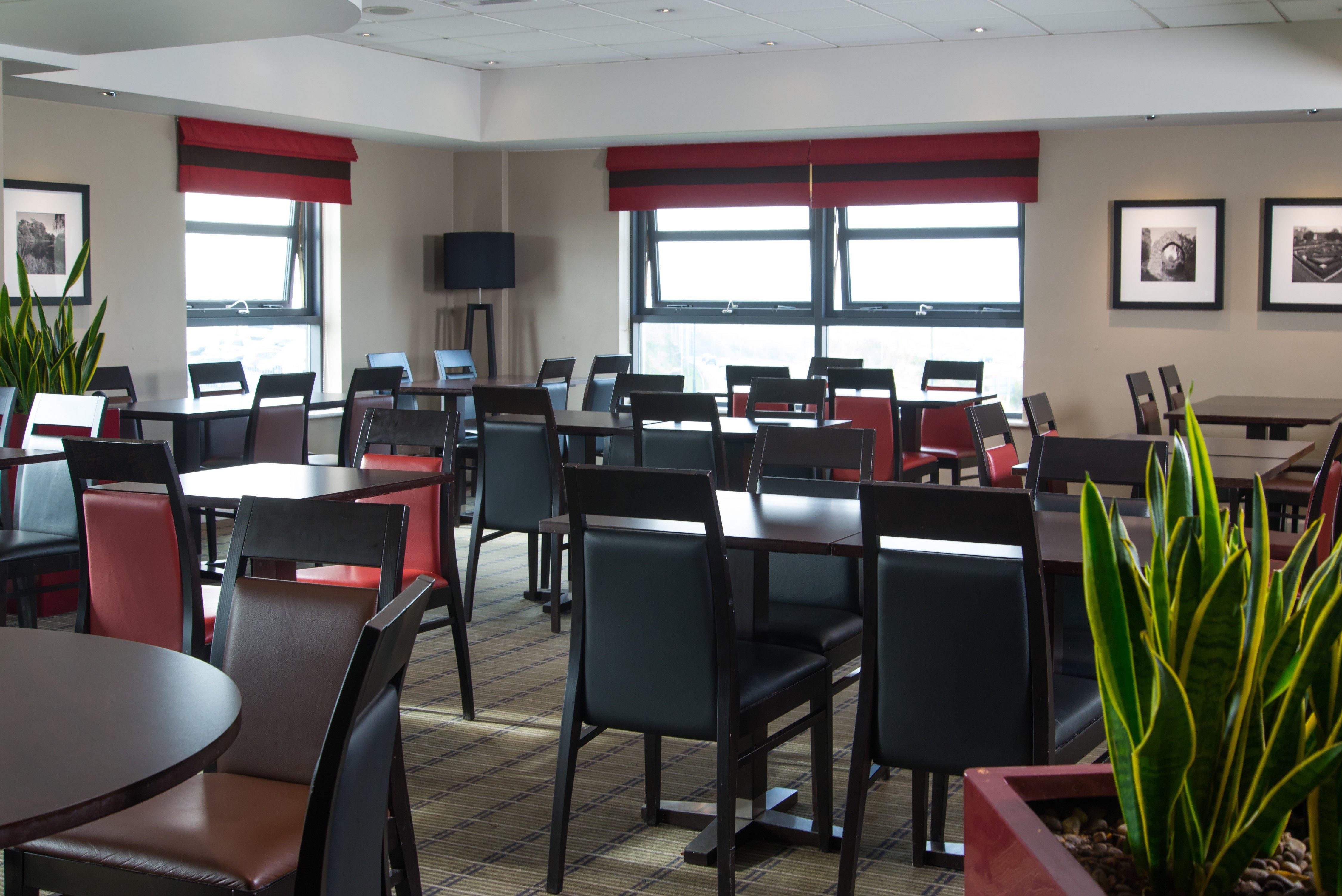 Express London Airport By Ihg